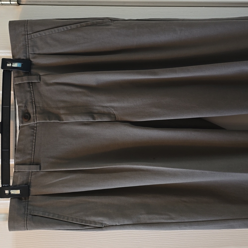 DOCKERS BRAND MENS BROWN KAKHI PANTS SIZE 36x34